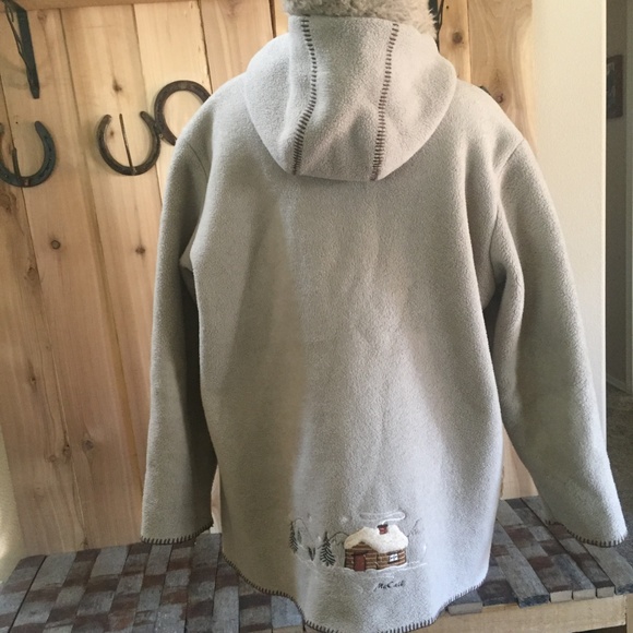 Fleece Button Hood Sweater Christmas Cabin Winter - Picture 5 of 8